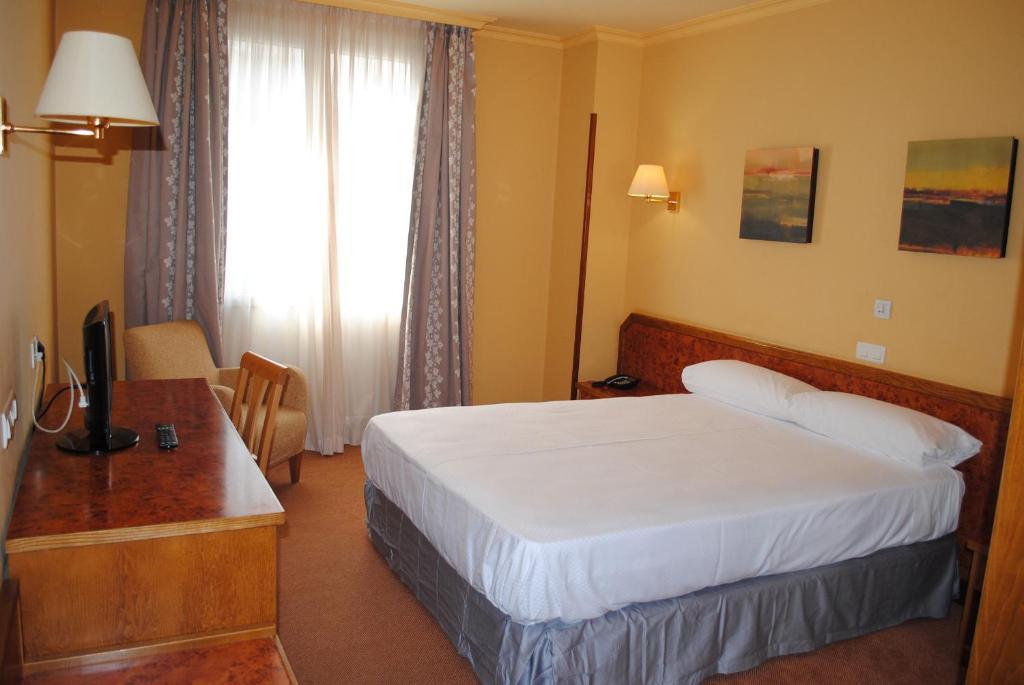 Hotel Gernika - Adults Only Chambre photo